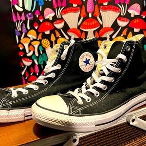 Black Converse All Stars High Tops Men 10.5 Women 12.5